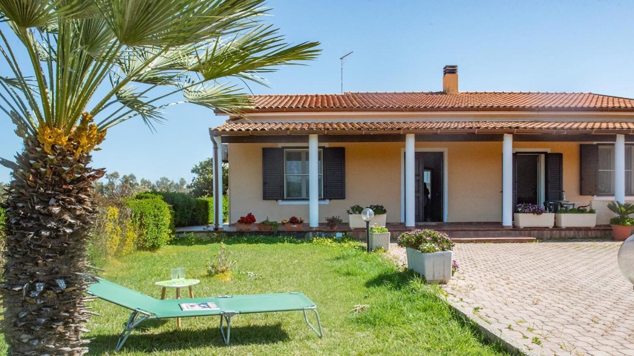 Villa Cabirol Fertilia Exterior photo