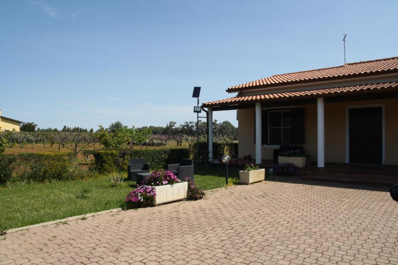 Villa Cabirol Fertilia Exterior photo